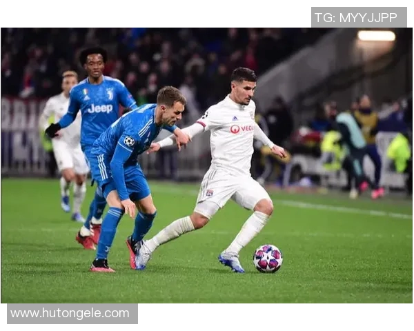 威科姆与哈德斯菲尔德精彩对决比分揭晓赛季走势分析