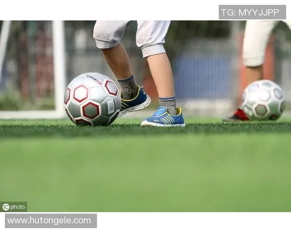 陈秀英独家分享足球心得与技巧助你提升球技的秘密解析